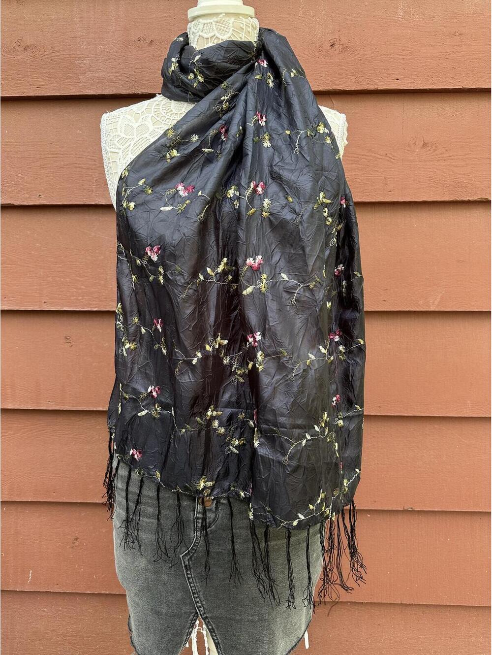 Vintage Black Embroidered Floral Scarf‎
